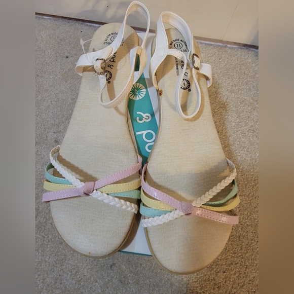 Sand & Sun Shoes - Pastel Strappy Flat Sandals in Cream, Pink, Yellow, Mint Size 11 NWOT